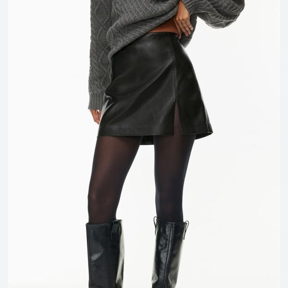 Aritzia Sunday Best leather mini skirt - Picture 1 of 3